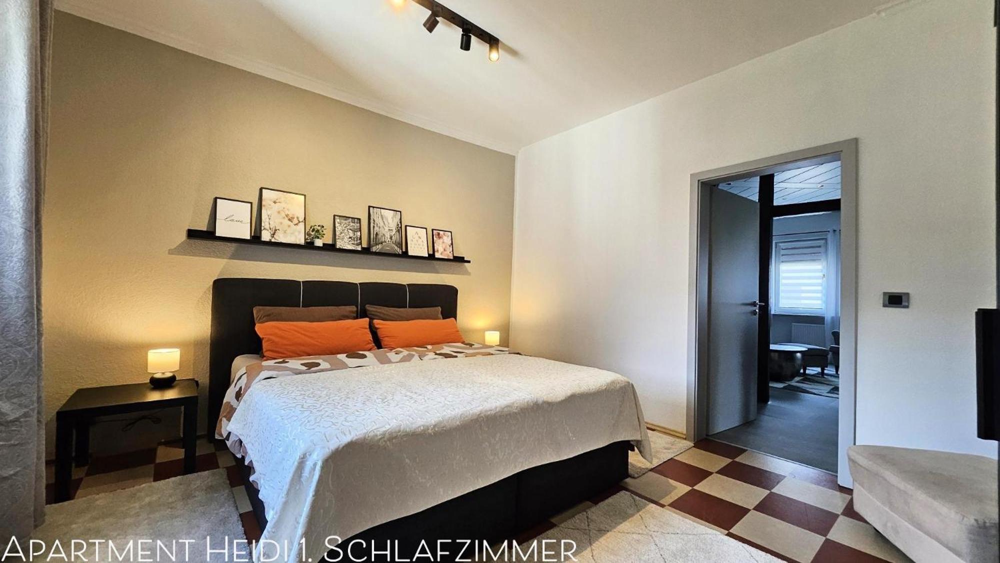 Apartments Am Saalebogen Mit Gartenterrasse, Grillkamin, Freie Parkplaetze Rudolstadt Zewnętrze zdjęcie